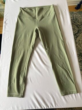 lululemon athletica High-Rise Leggings in Sage Green